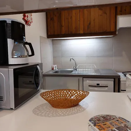 Daire Le Bionnassay By Interhome